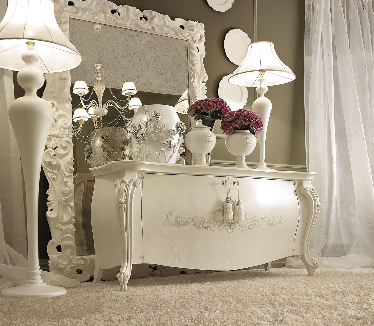 Credenze classiche per l'arredamento del soggiorno classico ...