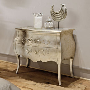 _Tiffany dresser 
       in silver oxyd leaf finish, cat. C.