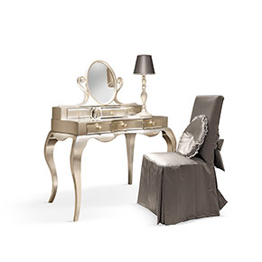 _Rimmel dressing table
      in silver leaf champagne , cat. C.
      <br>
      _Castellana chair
      in fabric.